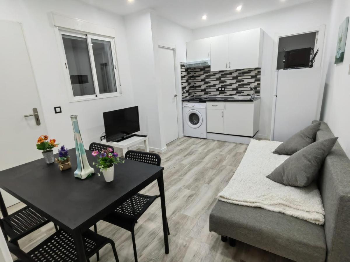 Alto 1D Apartment Madrid Bagian luar foto